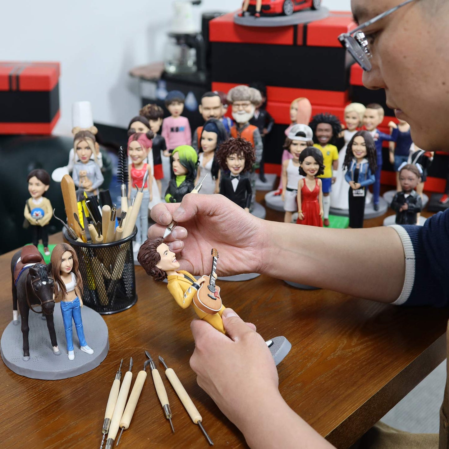 Custom Bobblehead Personalized Bobblehead Hockey Player In Red Clothes