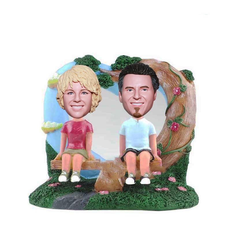 Custom Bobble Head Couple Picture Frame