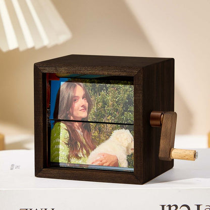 Mechanical Flipbook Frame for Custom Photos - Hand-Turned Animation Display with Light, Anniversary Gifts