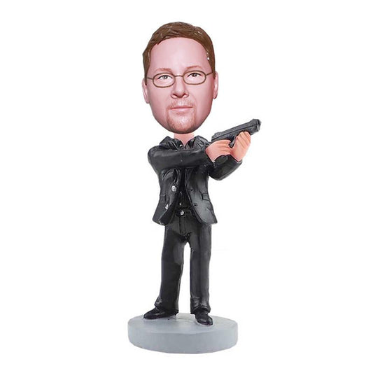 Bobblehead Pistol Dolls Made From Photos