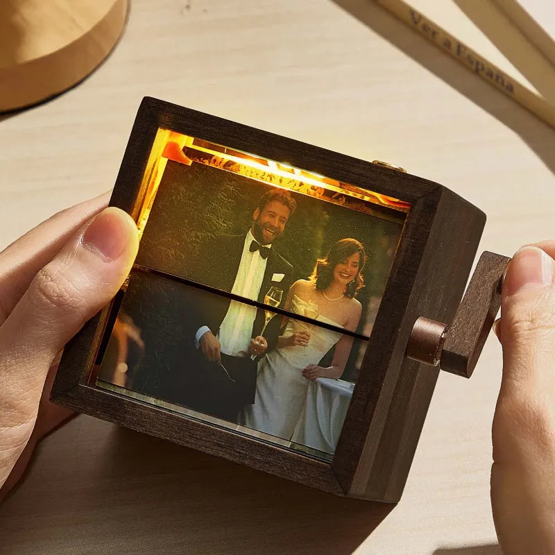 Animate Your Family Memories: Custom Video Hand-Crank Flipbook, The Perfect Gift for All Occasions