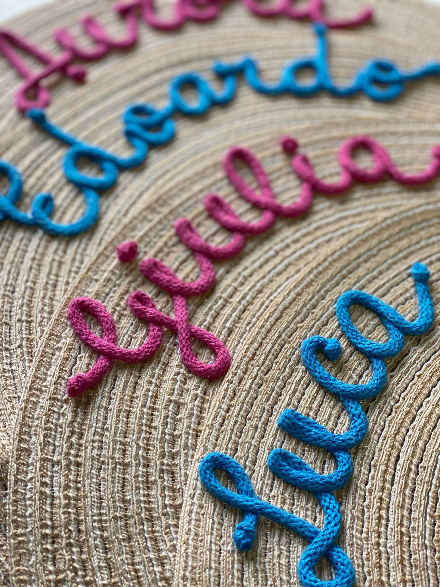 Custom Embroidered Placemats - Personalized Set of Names - Unique Housewarming, Christmas, Mother's Day Gift for Family - Washable Home Dining Decor